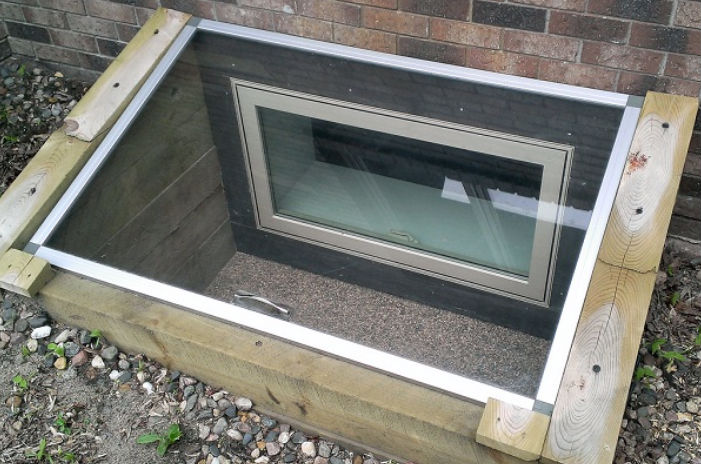 egress window